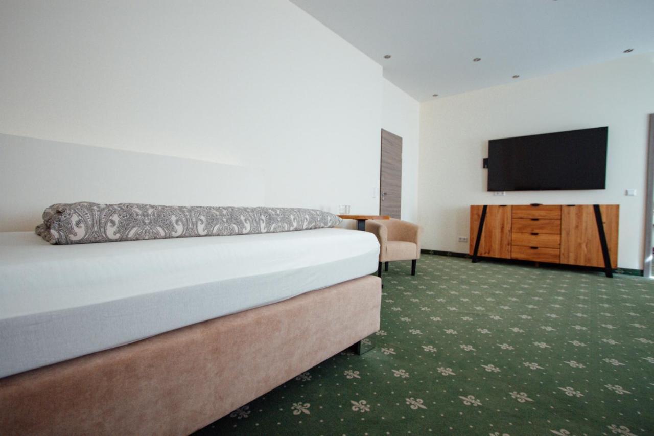 - Altstadt Apartament *